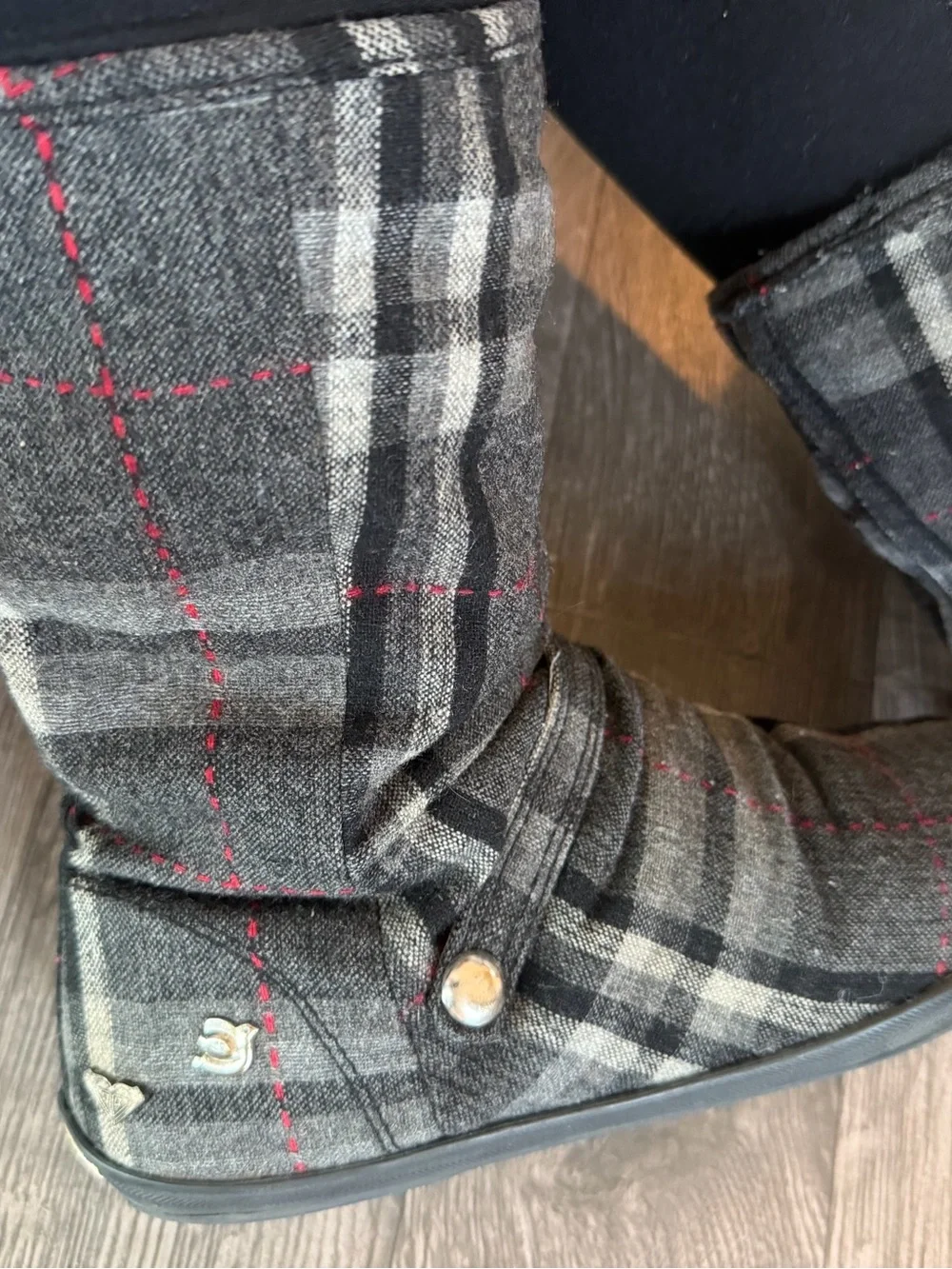 Roxy plaid fleece lined boots